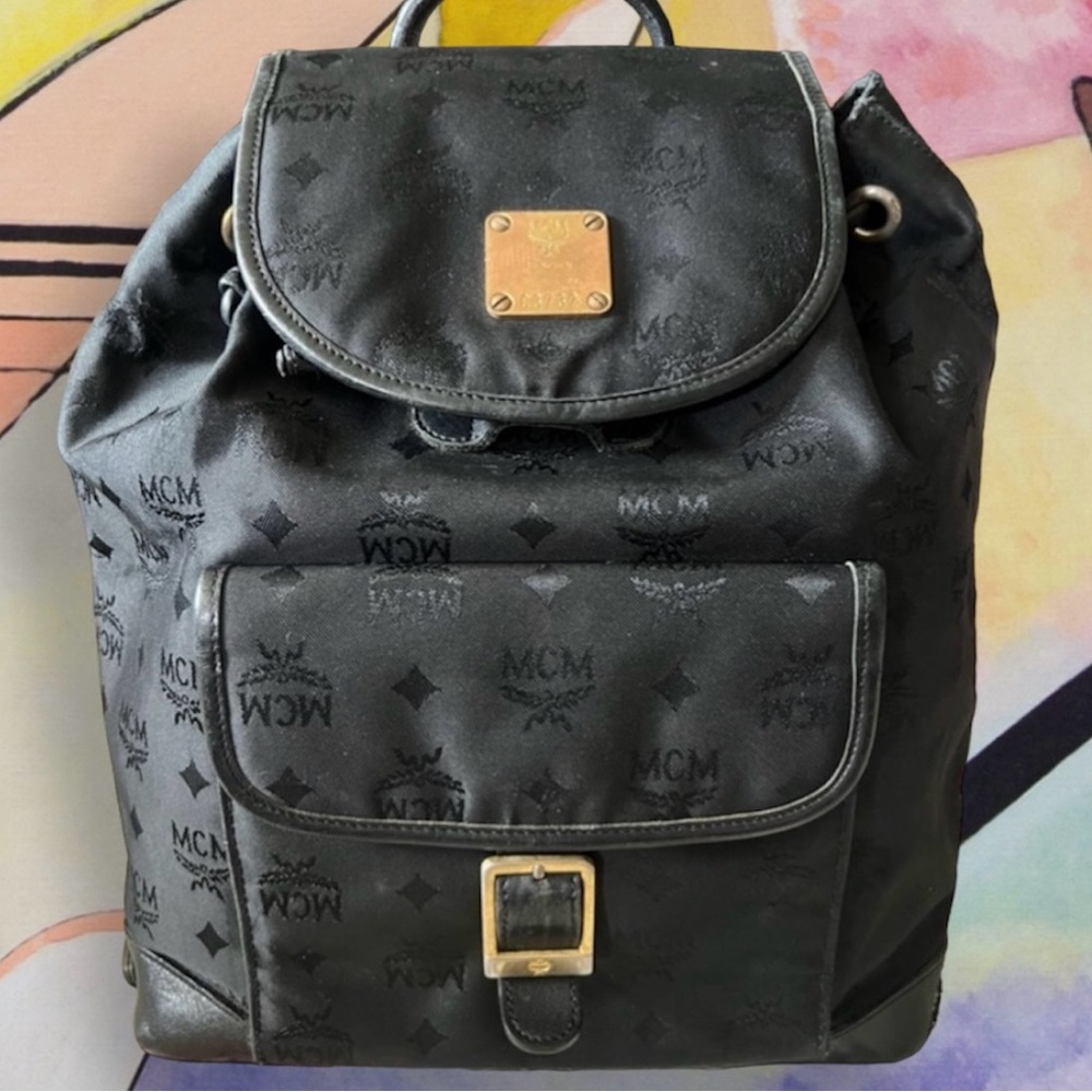 MCM VINTAGE BACKPACK GORGEOUS Like New!